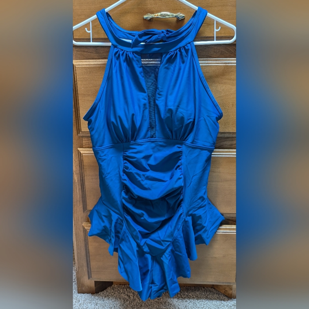 Bloomchic Size 12 women's swimsuit
